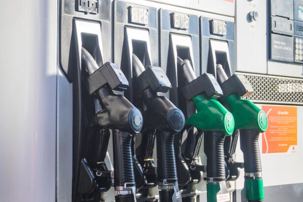 ministrul energiei a fost o mare psihoza ca vor creste preturile la benzina si motorina dar chiar au scazut 69431d8536eed