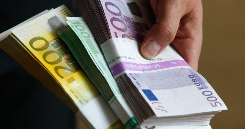 motivul pentru care romania nu poate implementa conceptul de golden visa avize negative pe banda rulanta pentru un proiect retras 693810a346209