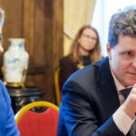 nicusor dan s a intalnit cu oameni de afaceri romani din uk e nevoie de o deschidere mai mare din partea statului roman 6942d283e3538