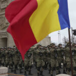 parada militara de 1 decembrie de la ora 11 00 defileaza 2 900 de militari tehnica militara de infanterie si 45 de aeronave 692d2222a0ca7