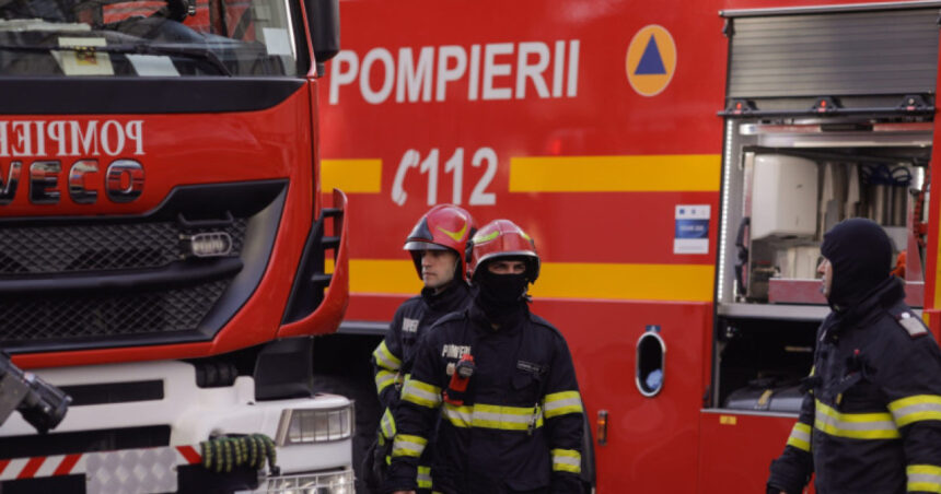 patru incendii au avut loc in mures pompierii au intervenit pentru a stinge flacarile in noaptea de vineri si dimineata de sambata 693d256209b57