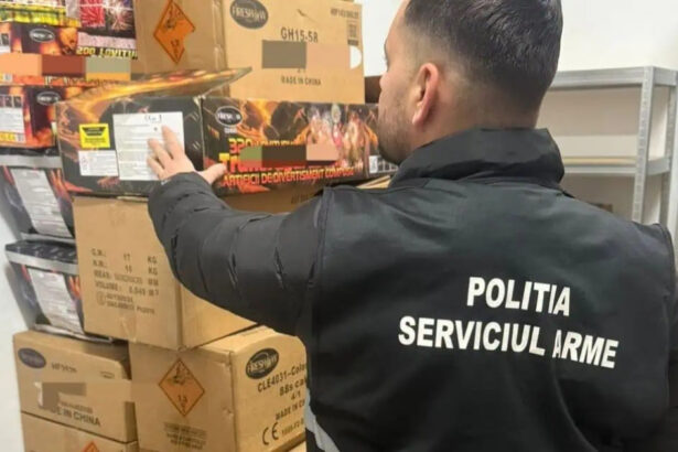peste o tona si jumatate de materiale pirotehnice au fost descoperite la un tanar de 19 ani din botosani 693582b93d064