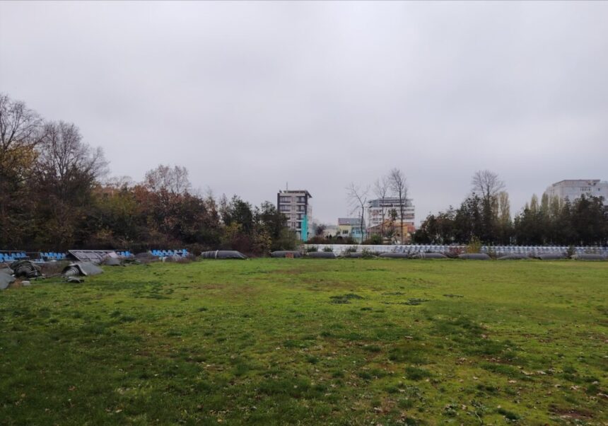 pista de atletism si terenul mare de la palatul copiilor vor fi refacute pana la jumatatea anului viitor 69512f88e2fd0