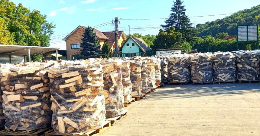 pretul de referinta al lemnului ar putea creste de la 1 ianuarie 2026 masura nu are impact direct asupra pretului platit de populatie 6942a3d491fe5