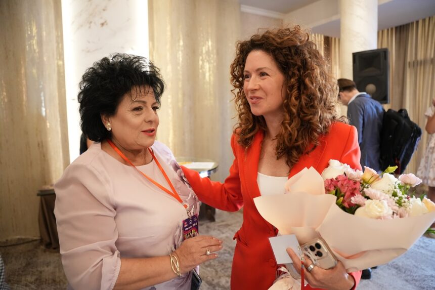 primarul mariana gaju a primit o scrisoare de felicitare din partea presedintei comitetului european al regiunilor kata tutto cu ocazia zilei nationale a romaniei 692f2cd12e6e9