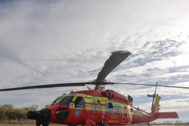 primul elicopter black hawk achizitionat prin programul resceu a fost livrat inspectoratului general de aviatie 69451c96a2426