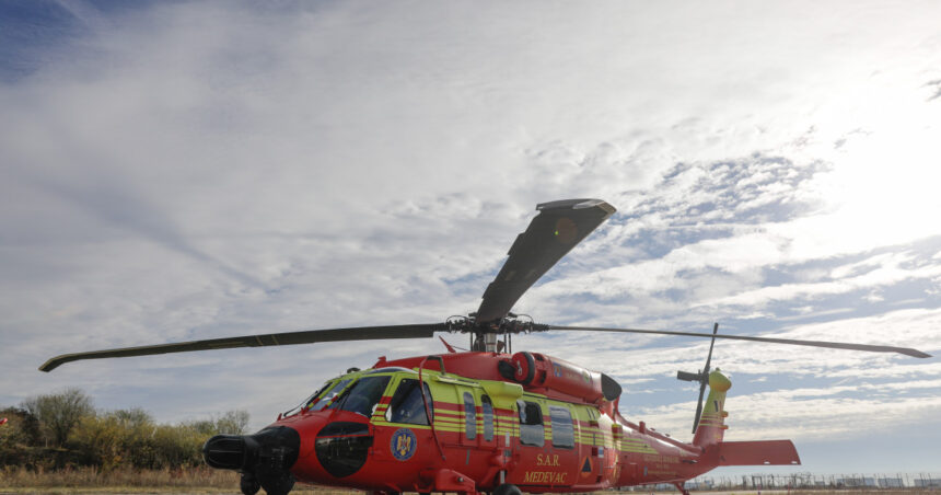 primul elicopter black hawk achizitionat prin programul resceu a fost livrat inspectoratului general de aviatie 69451c96a2426