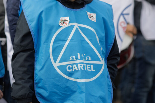 protest la palatul cotroceni sindicalisti din patru confederatii cer medierea presedintiei in contextul politicilor de austeritate 6943ab41a6c2f