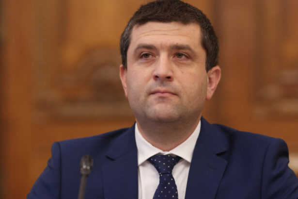 radu miruta vom sta la guvernare cu dintii cu oricine de gat si fara psd sunt sanse pentru o majoritate dar nu vrem asta 69446215a6efa