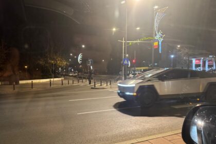 tesla cybertruck interzisa pe drumurile din europa vazuta in constanta 693b42b392342