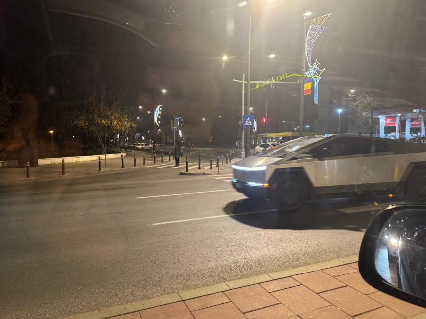 tesla cybertruck interzisa pe drumurile din europa vazuta in constanta 693b42b392342