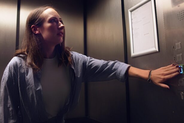 test de cultura generala de ce lifturile au oglinzi 693084b59de0b