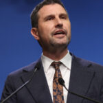 vicepremierul tanczos barna sgr trebuie mentinut in forma actuala si lasat sa se stabilizeze inainte de extindere 69318e3317445