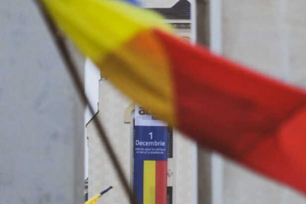 video 1 decembrie tensionat la alba iulia ar putea iesi urat ce politicieni si au anuntat prezenta luni in orasul marii uniri 692d3403271ea