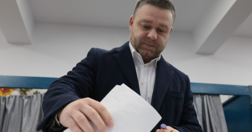 video alegeri bucuresti 2025 ciprian ciucu este foarte important ca fiecare sa vina si sa voteze 693537c508d86