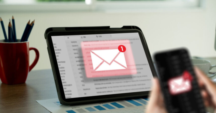 video atentie la mesajele primite de sarbatori pot fi tentative de frauda avertismentul unui expert in securitate cibernetica 693d4fac5a0e4