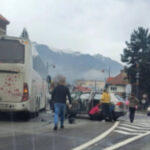 video autocar cu zeci de pasageri implicat intr un accident pe dn1 la sinaia doi oameni au fost dusi la spital 693566eecfe54
