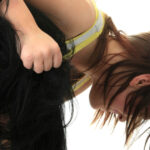 video bataie pe treptele unui hotel din timisoara intre iubita unui barbat si presupusa lui amanta 69453c157bee2