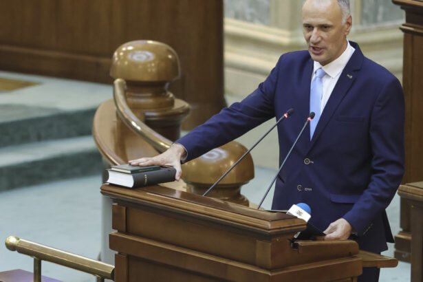 video cine ar putea sa fie noul ministru al apararii surse digi24 69399a96c647f