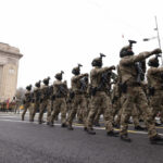 video exclusiv ministrul apararii spune ca in armata romana mai sunt lucruri de eficientizat nu inseamna sa scazi salarii sa scazi pensii 69503520dfe0d