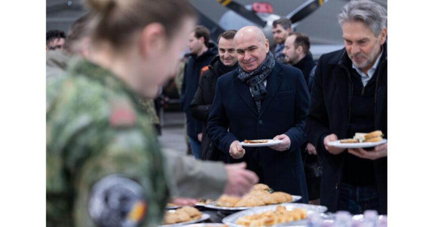 video ilie bolojan si premierul olandei au mancat la popota alaturi de militarii bazei aeriene de la campia turzii 6953f8546c7a3