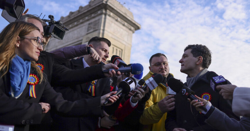 video nicusor dan intrebat despre lipsa unui sef la ministerul apararii sa nu stricam sarbatoarea nationala 692d8f797e923