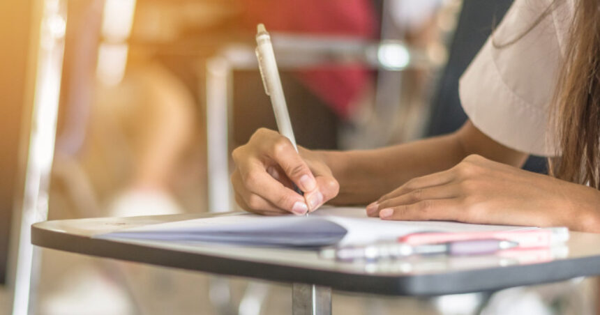 video olimpicii internationali ai romaniei sunt premiati dar nu primesc burse ma gandesc sa plec sunt multe optiuni in strainatate 69314eeae1017