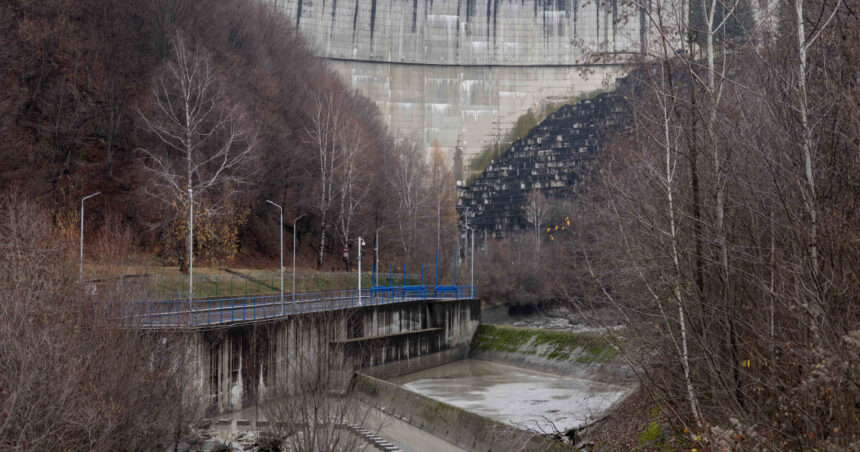 video prefectul din prahova despre criza de apa vinovati sunt apele romane care nu au stiut sa comunice si nu aveau plan de rezerva 69304e644d177