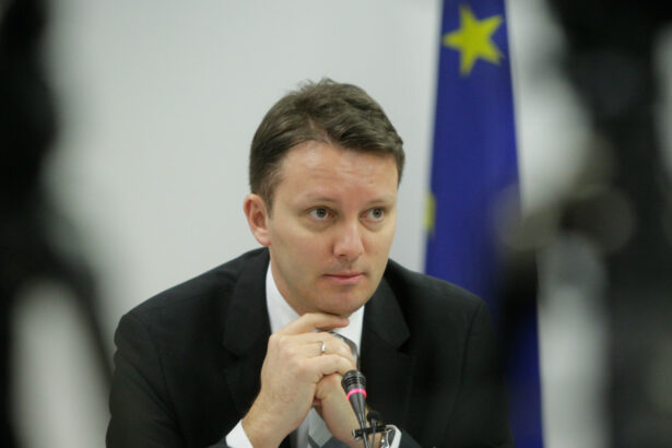 video romania si banii ue in anii urmatori siegfried muresan putem primi 60 de miliarde e pentru agricultura si coeziune 6942ae34b8dc0