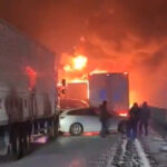 video scene de groaza in japonia accident in lant cu masini in flacari un mort si 26 de raniti 694f9e05dbb2b