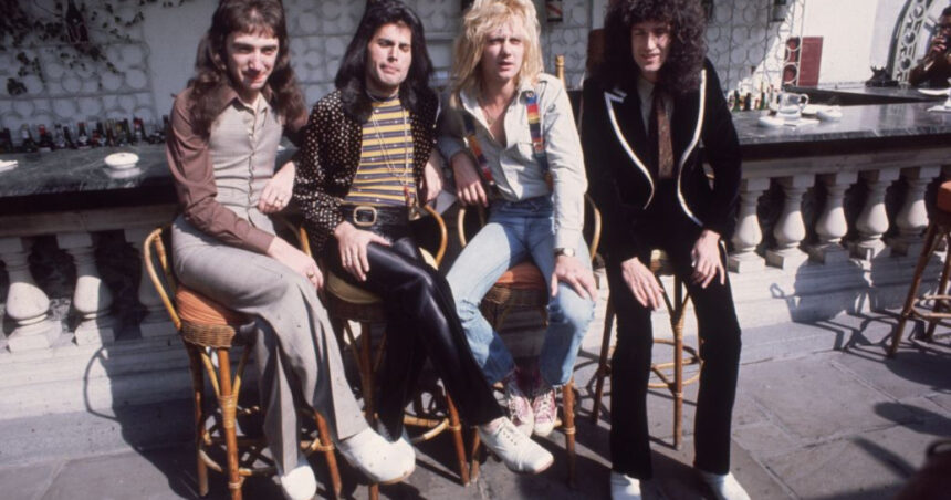 video surpriza pentru fanii queen o melodie necunoscuta cu vocea lui freddie mercury facuta publica de brian may 694a50d579f9c