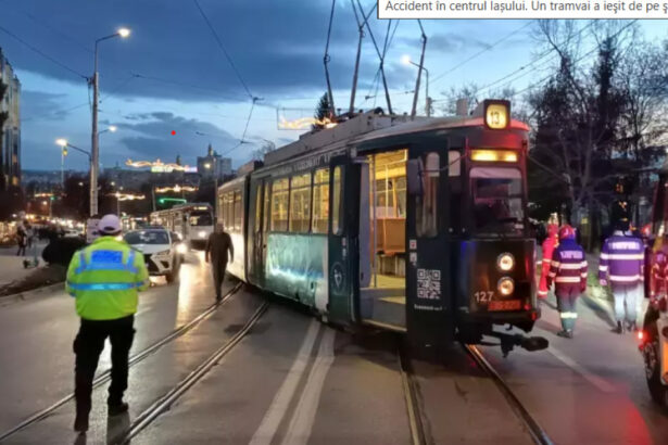 video un tramvai a deraiat la iasi acrosand doua vehicule 6931cd9a3009a