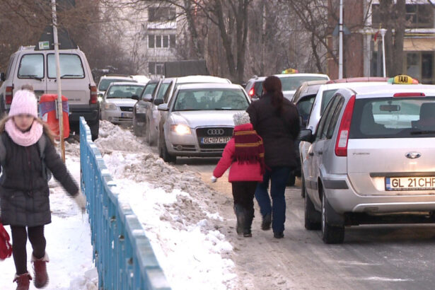 62 000 de elevi au facut cursuri online sau au avut orele suspendate din cauza vremii la bistrita scolile raman inchise si vineri 695fceca34a7a