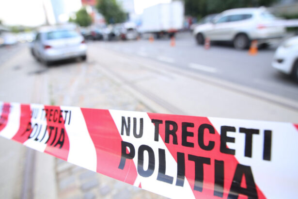 accident pe dn15 in neamt un copil de 8 ani a fost lovit de o masina condusa de un cetatean ucrainean cu permis fals 6956beab243ea