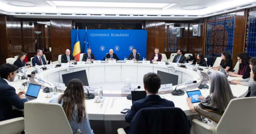 bolojan intalnire cu investitorii de anul viitor mandatul de premier va fi preluat de psd romania continua dezvoltarea dupa 2027 697ba5322f2e9