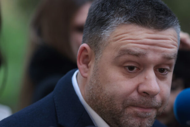 ciprian ciucu spune ca situatia financiara a primariei capitalei este jenanta si anunta masuri nepopulare a ajuns cutitul la os 69729f2e537c0