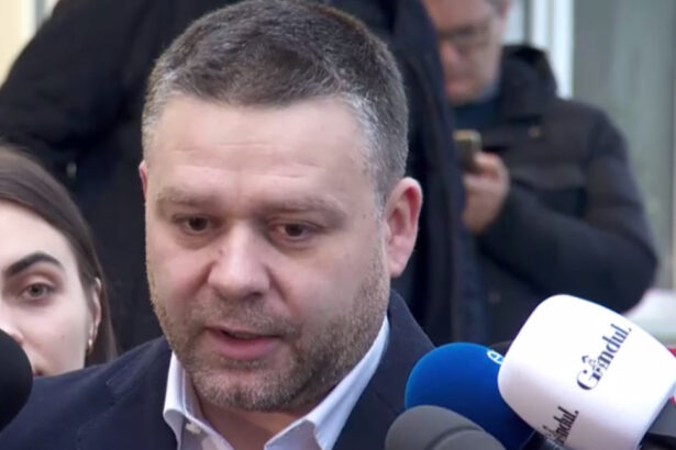 consilierii capitalei au respins auditurile dorite de primarul general la stb si termoenergetica ciucu nu voi va luati injuraturile 697b54575981a