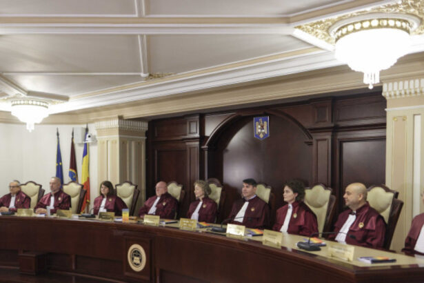 doi judecatori ccr contestati in instanta ce implicatii ar avea o eventuala admitere a cererii 695ab6b2206d5