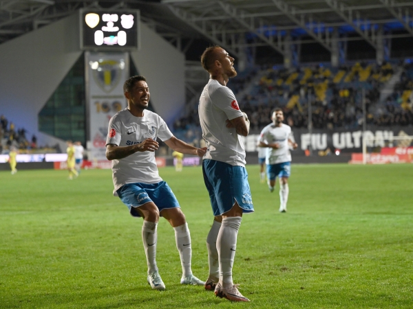 este oficial denis alibec a semnat din nou cu farul constanta 697ce90b3990f