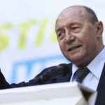 exclusiv basescu avertizeaza numirea sefilor sri si sie va fi foarte grea pentru nicusor dan 696d0bde4d7b7