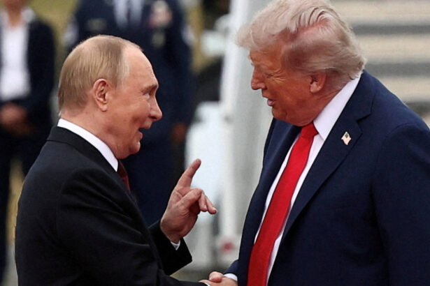 exclusiv basescu il face mincinos pe trump si spune ca seamana foarte mult cu putin ma ingrijoreaza toate astea 696936f9aaca3