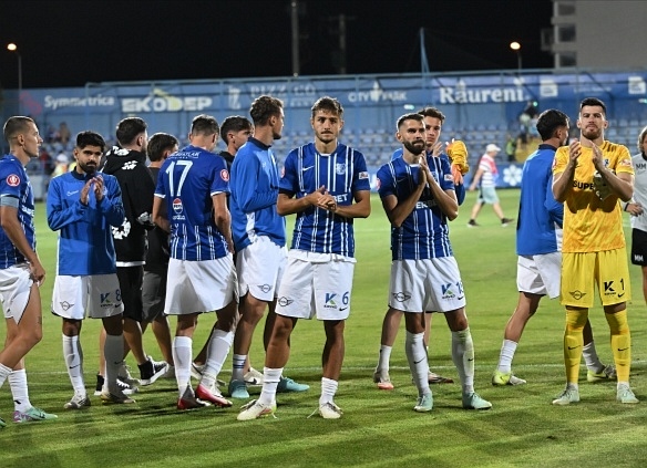 farul constanta a ajuns pe locul 11 si poate face deja calcule pentru play out 696f8fdd5888d