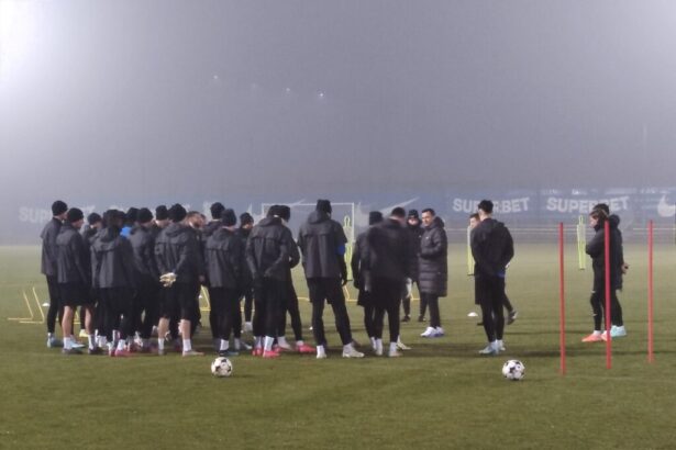 farul constanta a reluat antrenamentele cu multe semne de intrebare in privinta lotului 695cd4a90f1f6