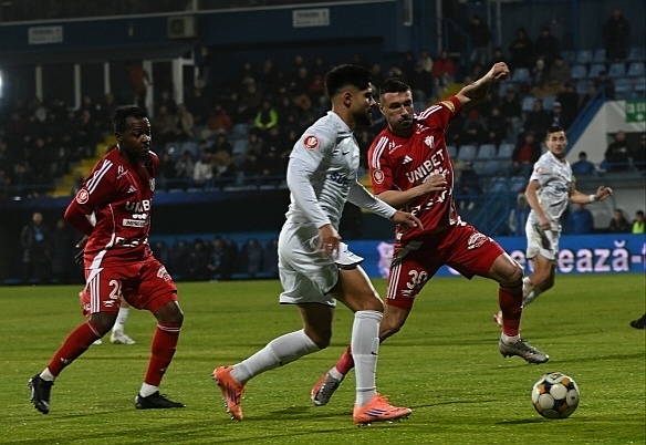 farul constanta si a mutat amicalul cu fc botosani la buftea 695fa8c97b2fa