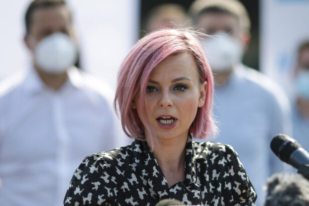 flavia boghiu fostul viceprimar usr al brasovului a fost achitata in dosarul catacombelor in care era acuzata de abuz in serviciu 695fa50bac8a8