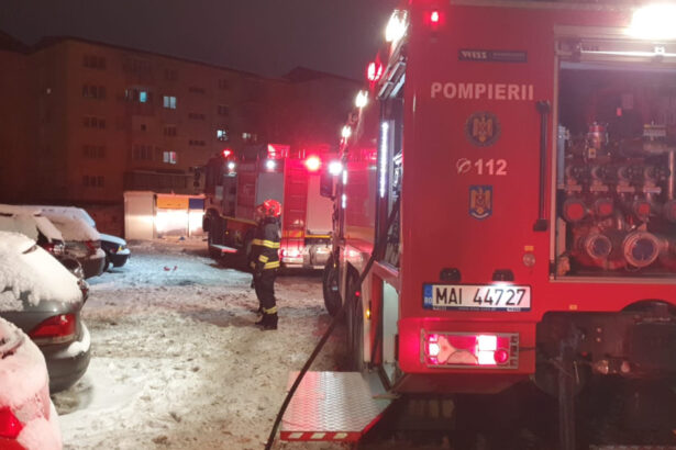 foto o butelie a explodat intr un apartament din zalau un barbat este grav ranit fiind activat planul rosu 696674545d9cb