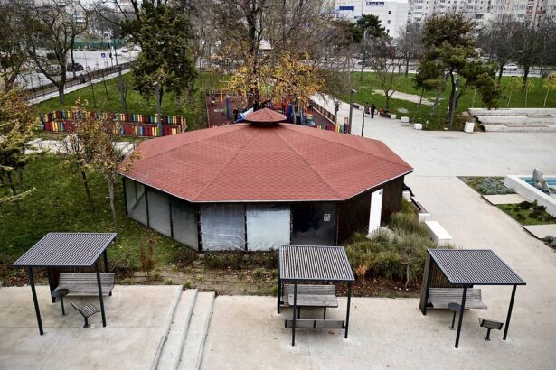 foto sc confort urban srl continua reabilitarea pavilioanelor destinate persoanelor varstnice lucrarile se desfasoara etapizat ca seniorii sa se poata bucura de ele 6979fdefbd9b2