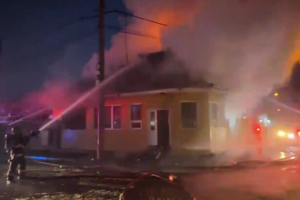 incendiu puternic la o casa din sectorul 5 al capitalei doua persoane cu arsuri transportate la spital 69675fe3ae67c