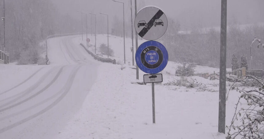 live text vreme extrema in romania drumuri blocate de zapada copaci prabusiti si avalanse pe munte zeci de mii de oameni fara curent electric 6958e2e723873