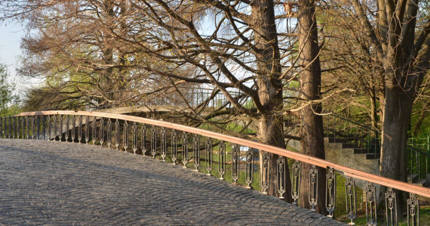 meteorologii au actualizat estimarile pe 4 saptamani si anunta o luna mai calda decat de obicei zonele vizate 69731a48bf0d3